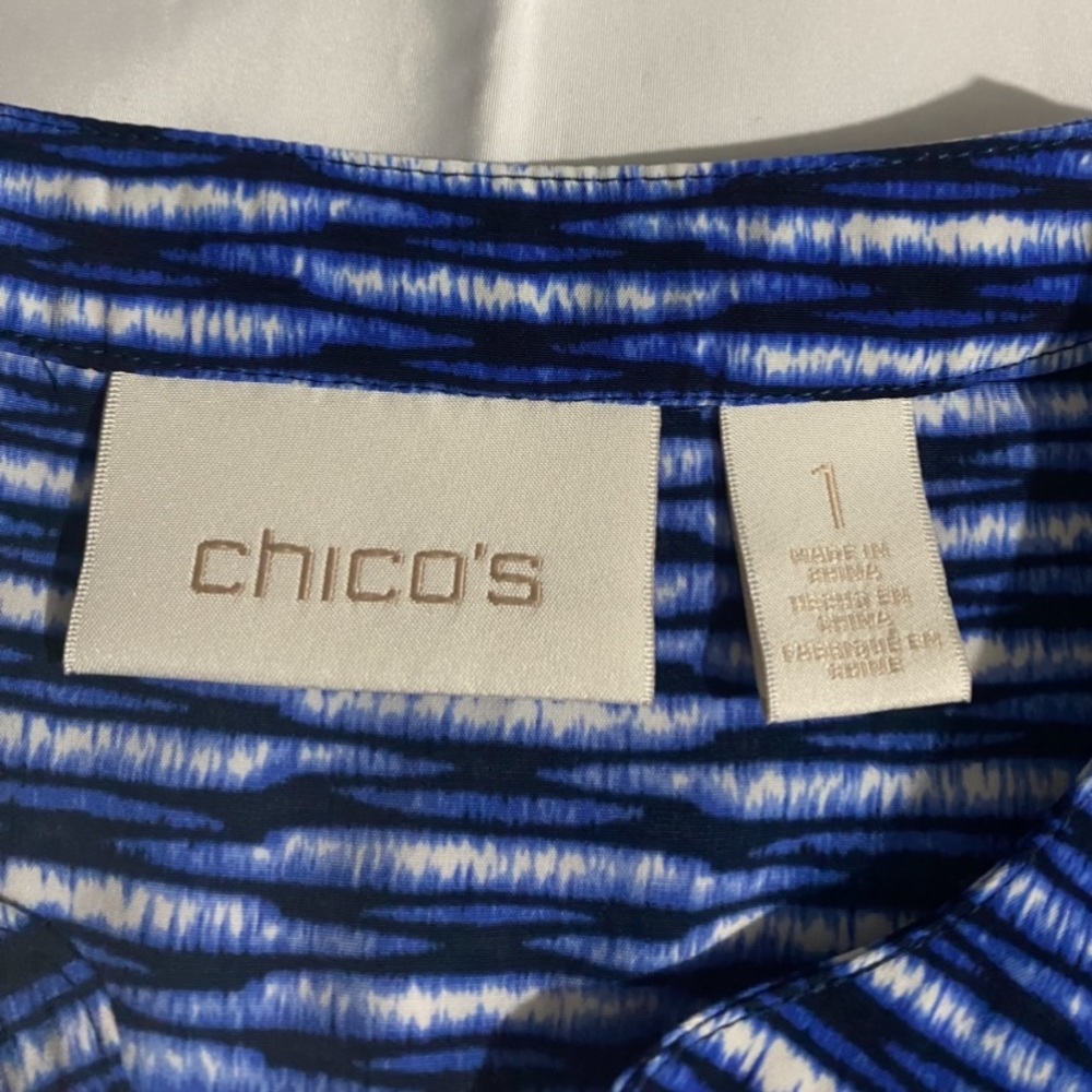 Chico’s Striped Patterned Short Sleeve Quarter Bu… - image 7